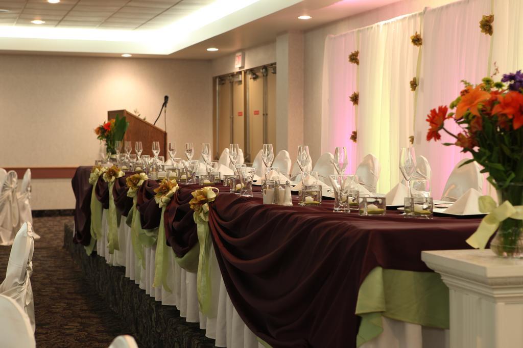 St. Albert Inn & Suites Saint Albert Exteriér fotografie