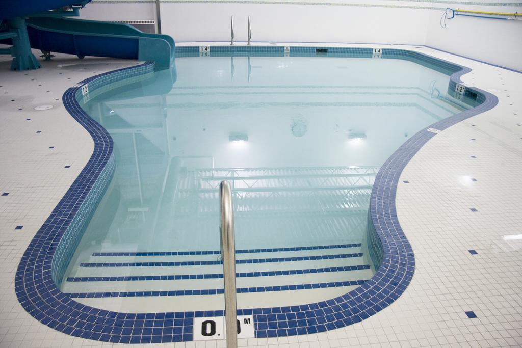 St. Albert Inn & Suites Saint Albert Exteriér fotografie