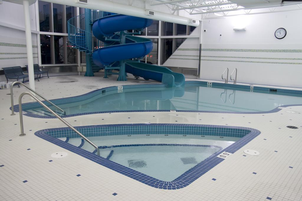 St. Albert Inn & Suites Saint Albert Exteriér fotografie